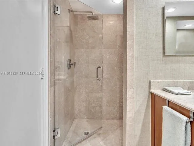 3535 S OCEAN DR #905 Hollywood, FL 33019