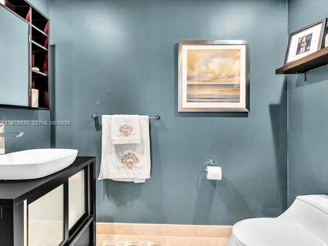 3535 S OCEAN DR #905 Hollywood, FL 33019