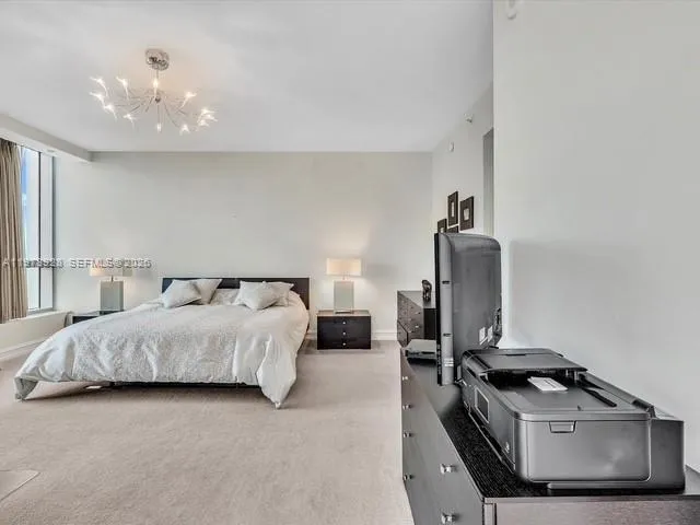 3535 S OCEAN DR #905 Hollywood, FL 33019