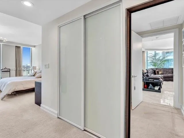 3535 S OCEAN DR #905 Hollywood, FL 33019