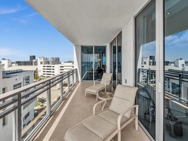 3535 S OCEAN DR #905 Hollywood, FL 33019
