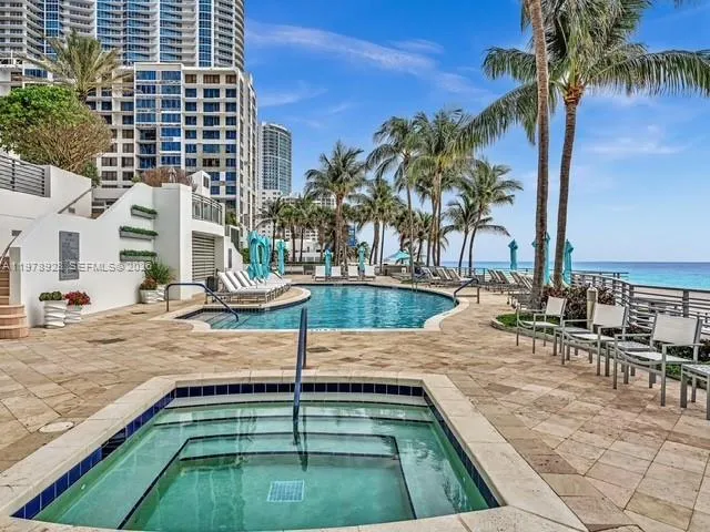 3535 S OCEAN DR #905 Hollywood, FL 33019