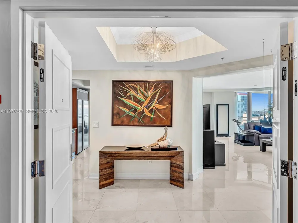 3535 S OCEAN DR #905 Hollywood, FL 33019