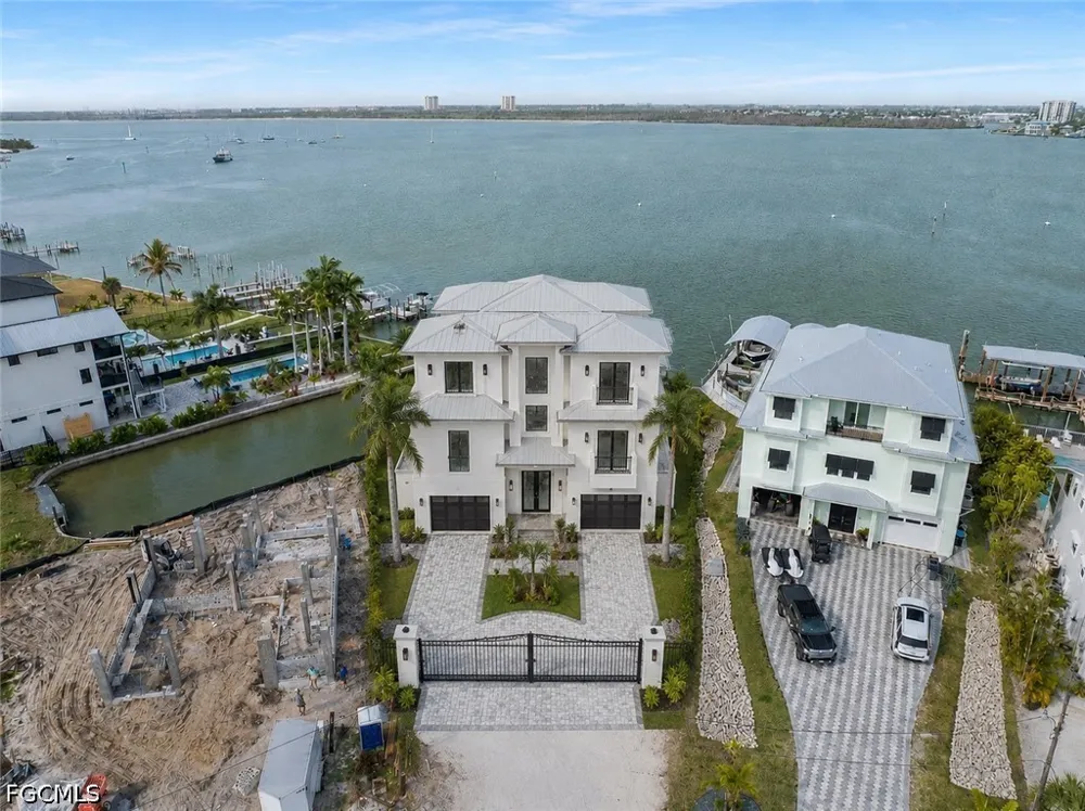 Carlos Circle Fort Myers Beach, FL 33931