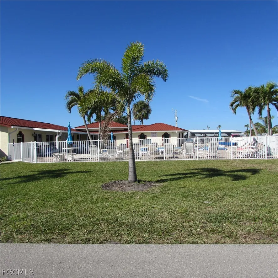 Gulfgate Lane Other, FL 33956