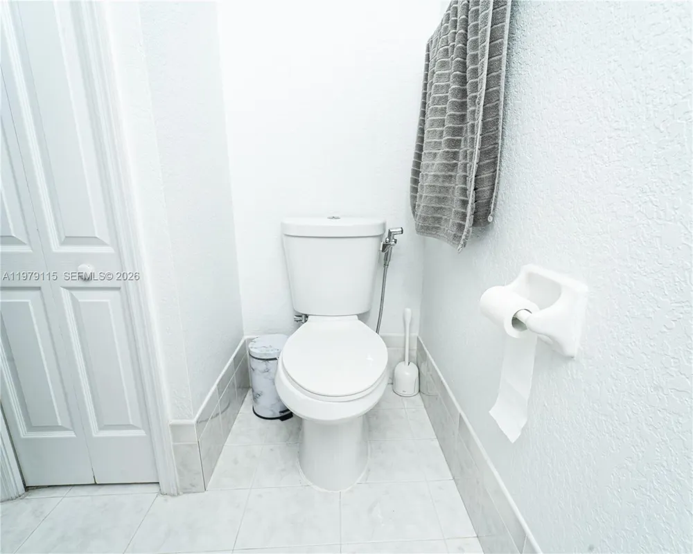 14172 NW 87th Ct Miami Lakes, FL 33018