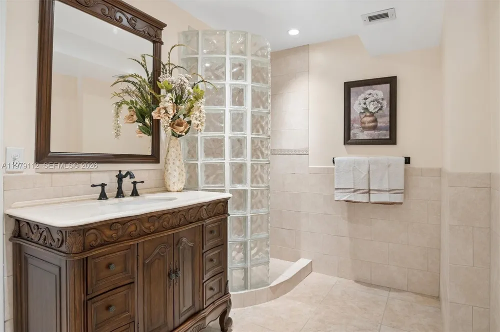 1500 S Ocean Dr #PHJ Hollywood, FL 33019