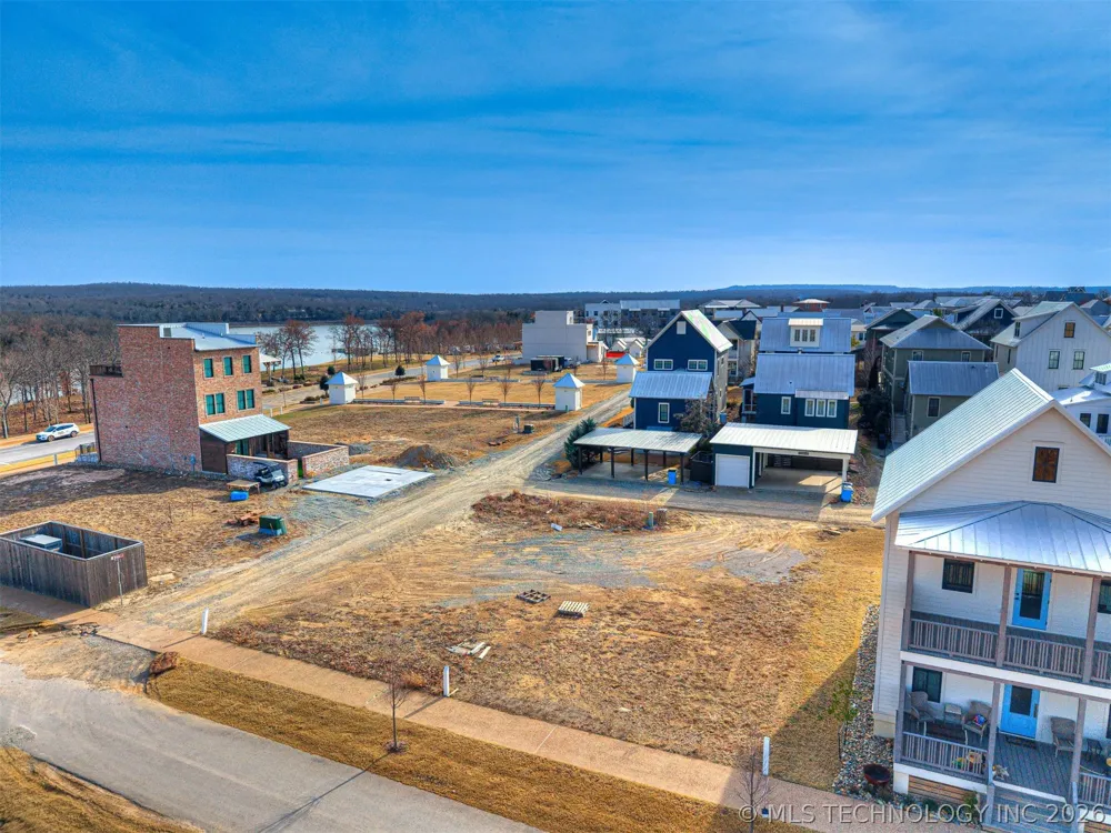 73 Water Street Carlton Landing, OK 74432