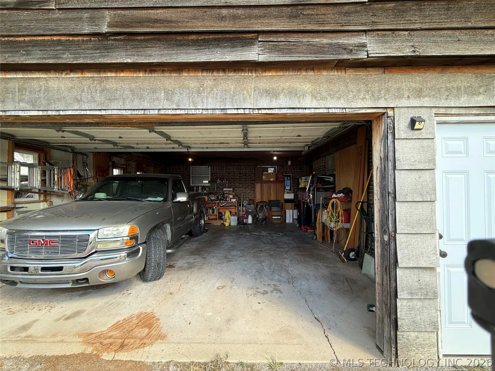 9054 Allen Marietta, OK 73448