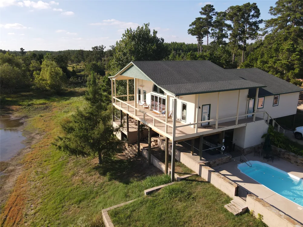Address Not Shown Smithville, TX 78957