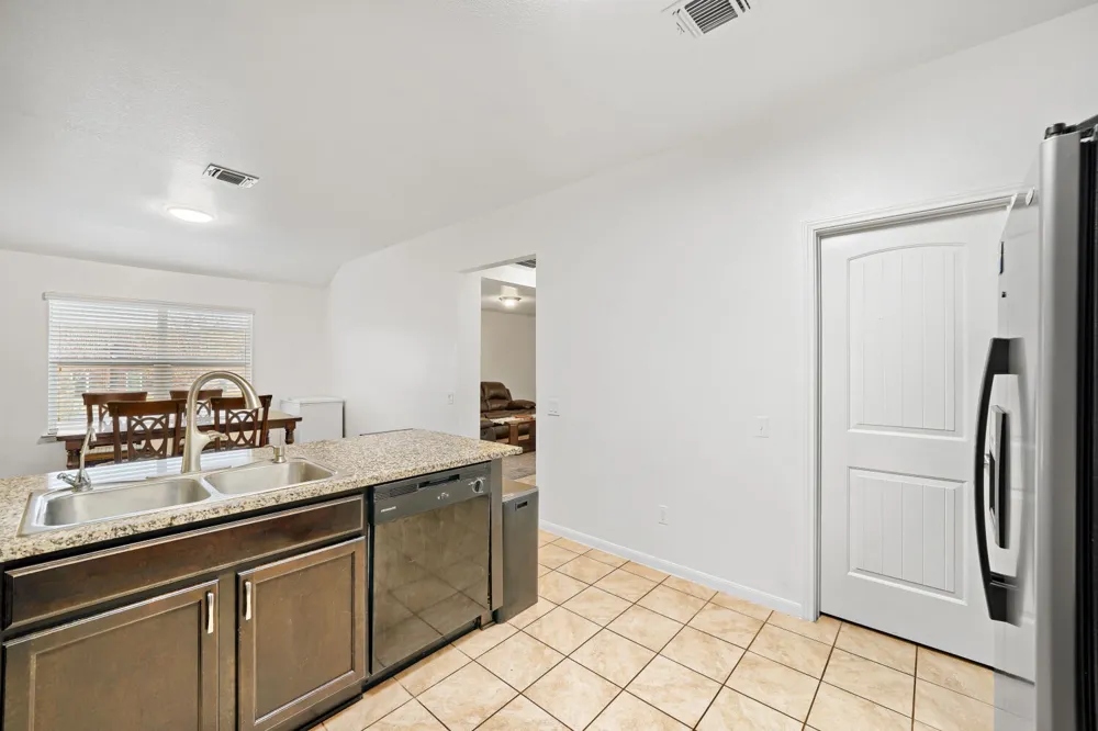 100 Liard River Road Hutto, TX 78634