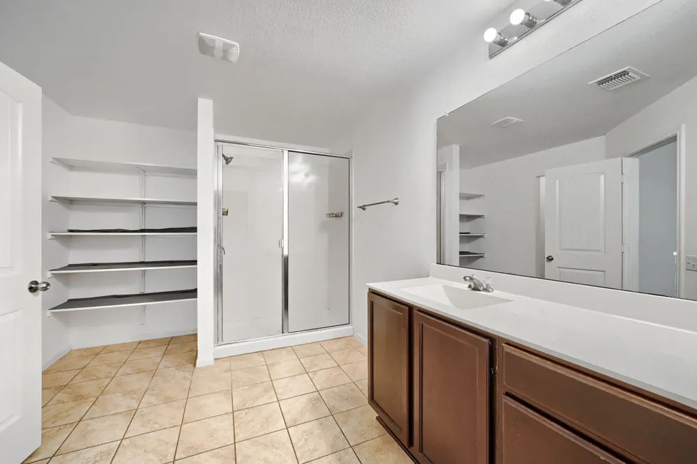 100 Liard River Road Hutto, TX 78634