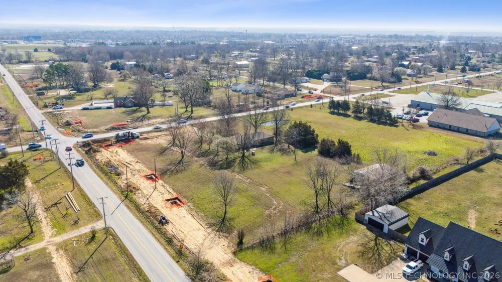 10524 129th EastAvenue Owasso, OK 74055