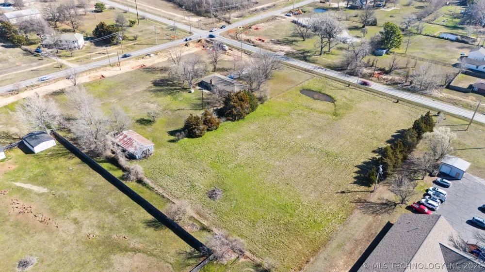 10524 129th EastAvenue Owasso, OK 74055