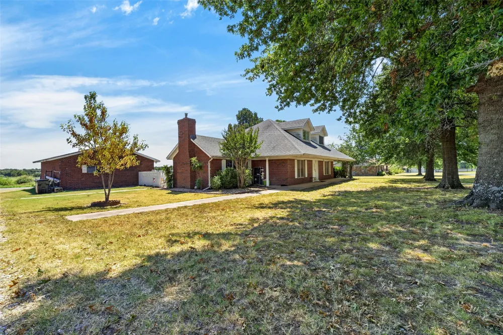 151 S 2nd Street Porter, OK 74454