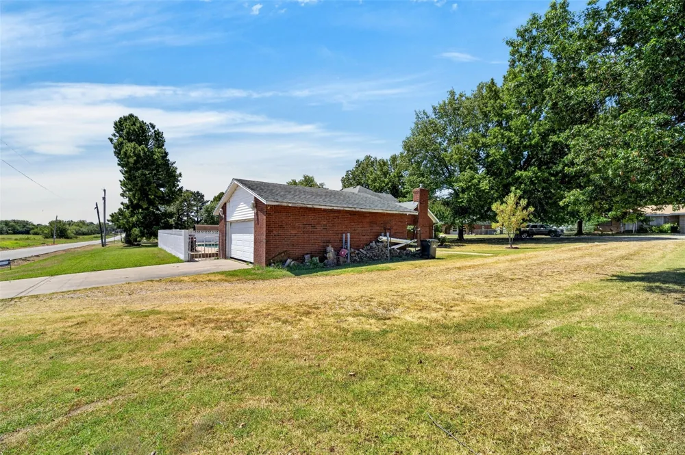 151 S 2nd Street Porter, OK 74454