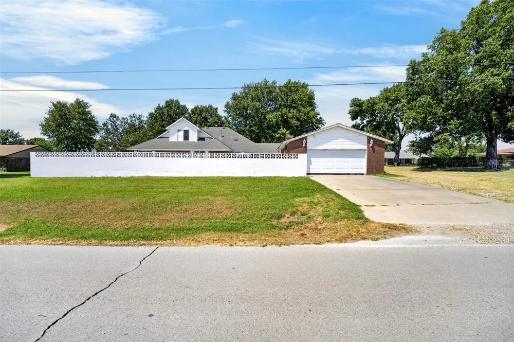 151 S 2nd Street Porter, OK 74454