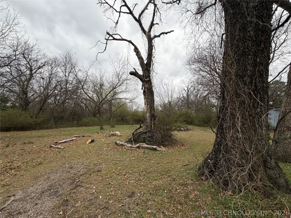 32642 E 713 ROAD Wagoner, OK 74467