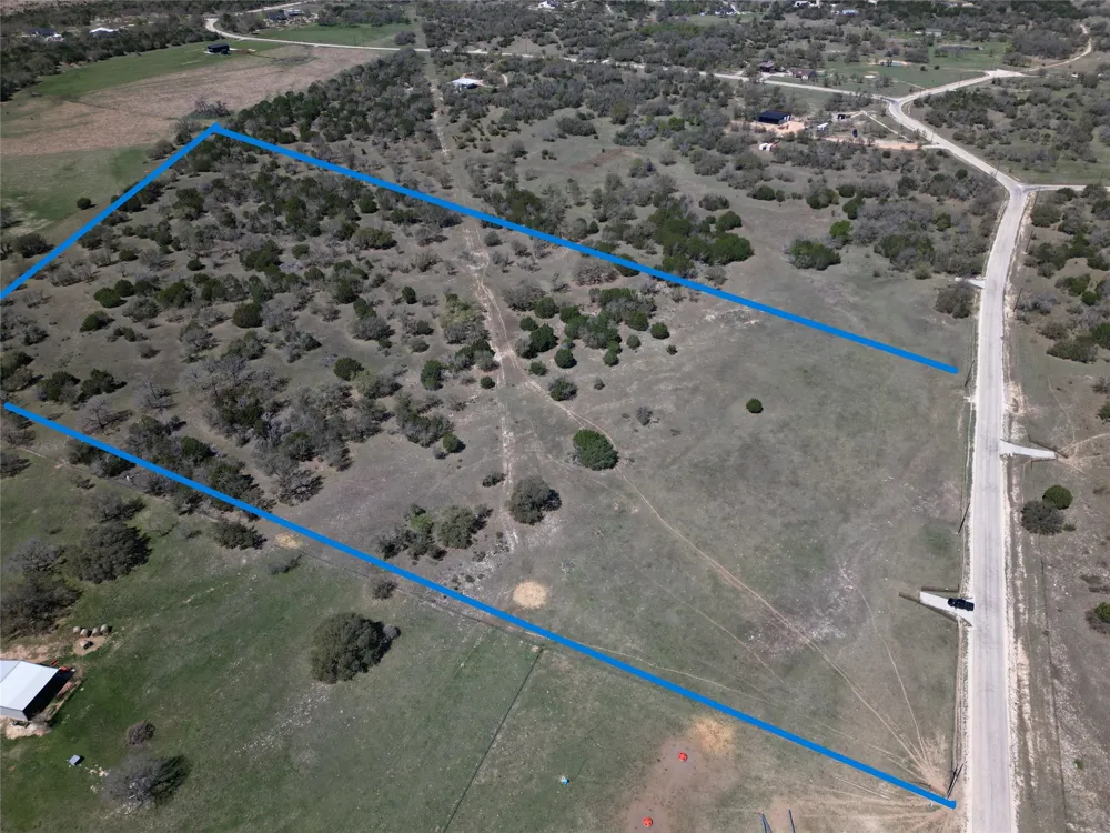 14 MILLER CREEK RANCH Briggs, TX 78608