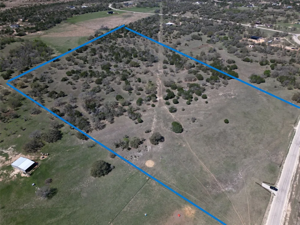 14 MILLER CREEK RANCH Briggs, TX 78608
