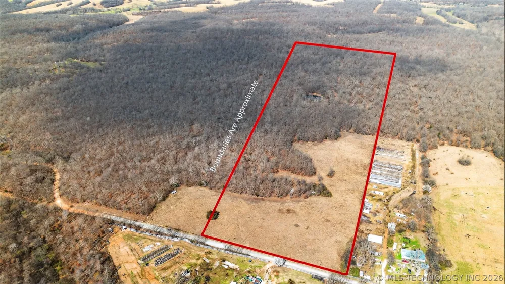 E 380 ROAD Jay, OK 74346