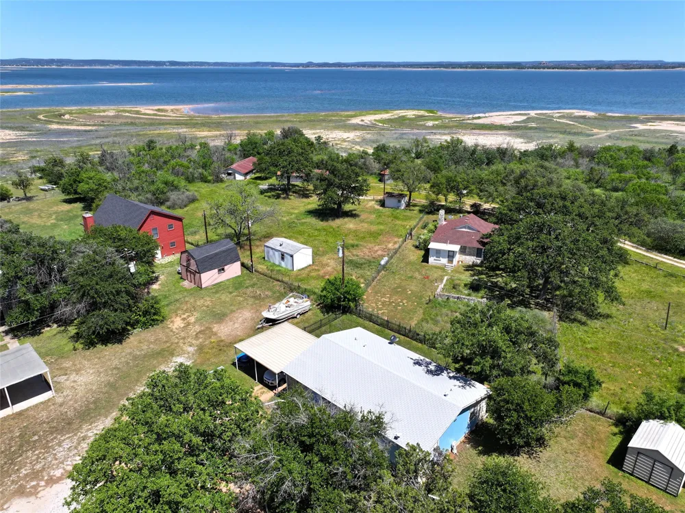 106 Black Rock Drive Buchanan Dam, TX 78609