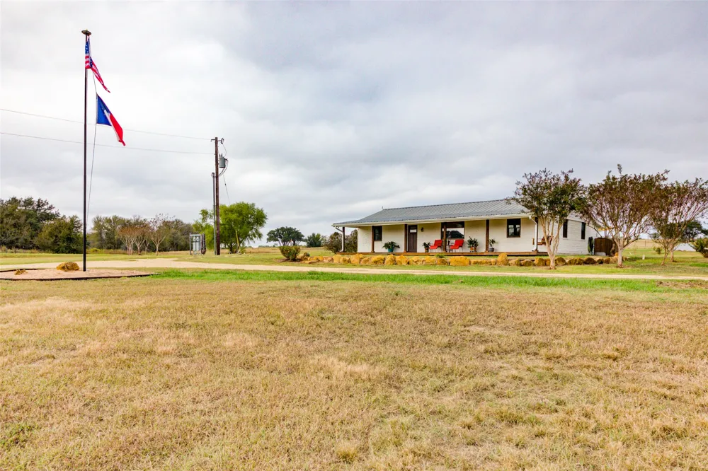 1192 Sand Hill Road Dale, TX 78616
