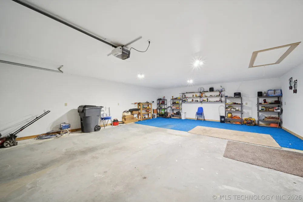 15375 247th Road Okmulgee, OK 74447