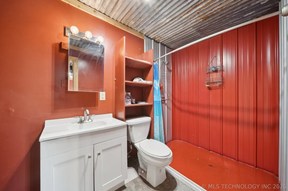 15375 247th Road Okmulgee, OK 74447