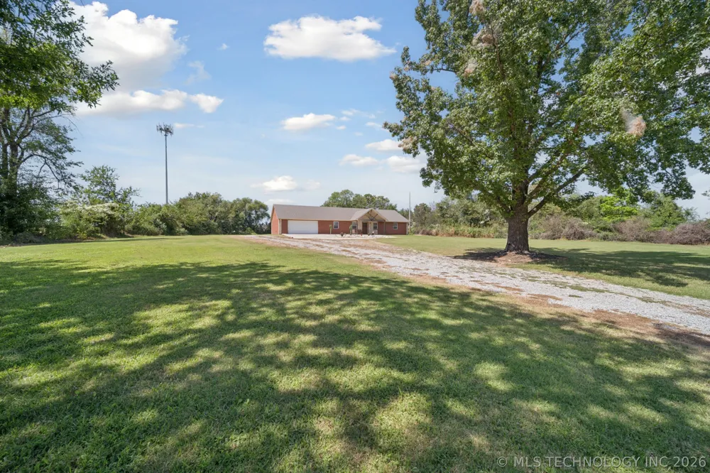 15375 247th Road Okmulgee, OK 74447