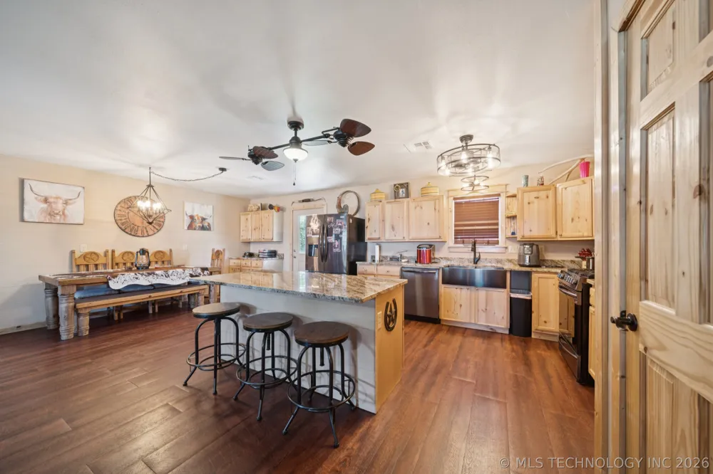 15375 247th Road Okmulgee, OK 74447