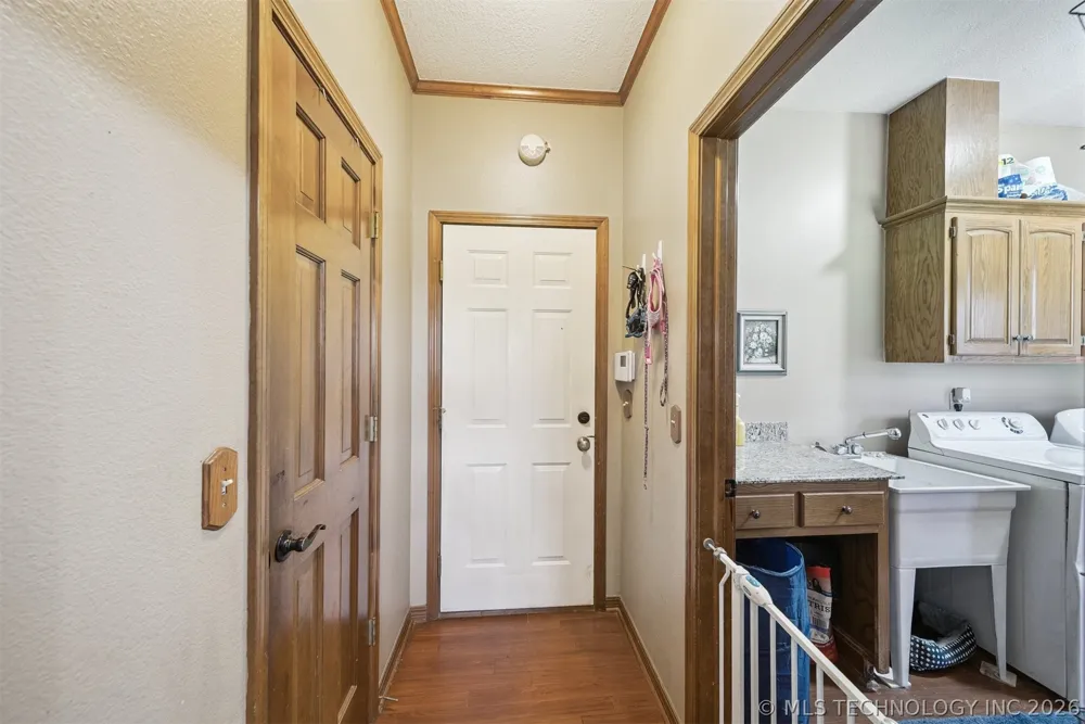 1805 NE Oakridge Drive Claremore, OK 74017