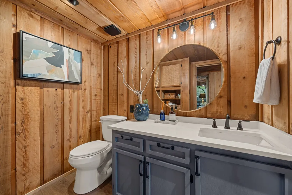 403 Coventry Road Spicewood, TX 78669