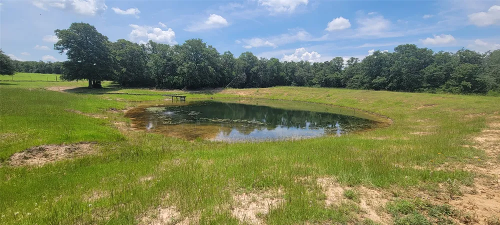 3321 County Road 457 Thorndale, TX 76577