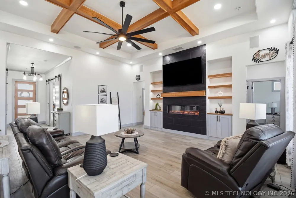 15903 E 106th Street Owasso, OK 74055