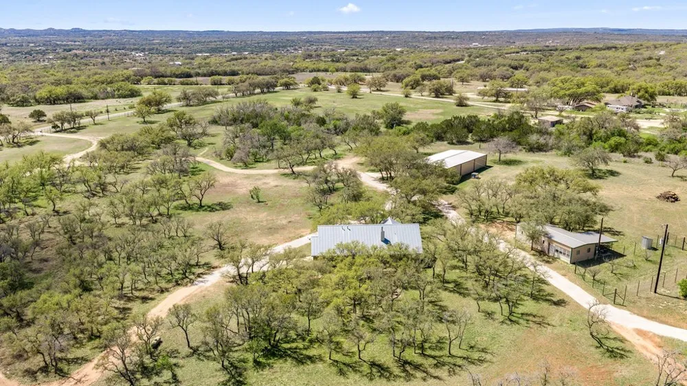 434 W Turner Court Johnson City, TX 78636