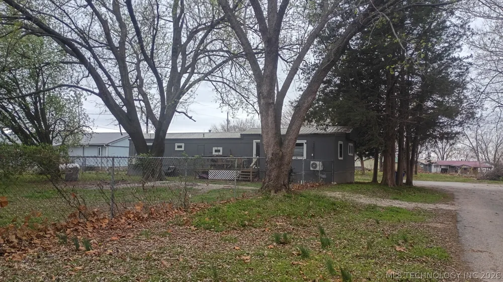 25640 S 607 ROAD Grove, OK 74344