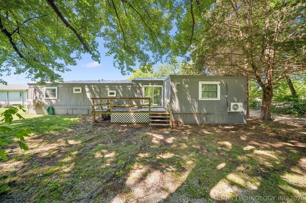 25640 S 607 ROAD Grove, OK 74344