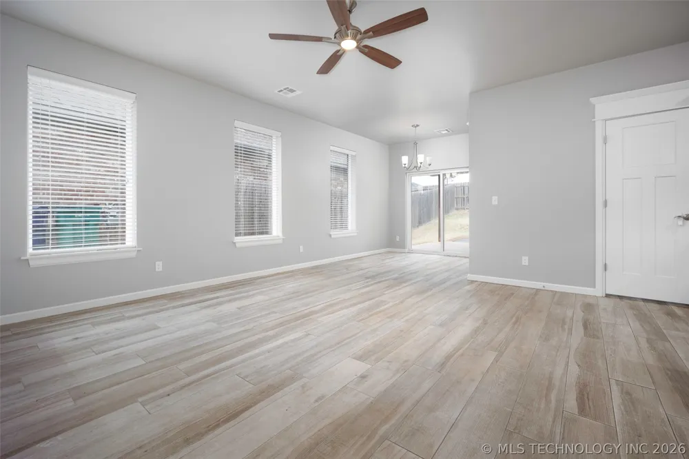 8921 NW 129th Oklahoma City, OK 73142