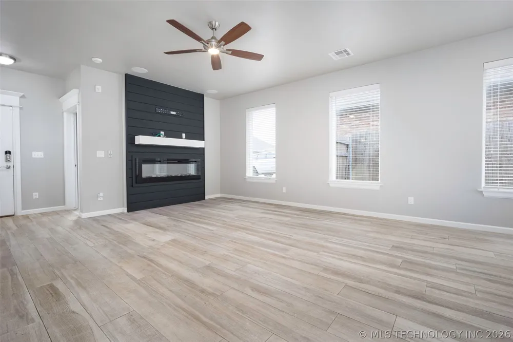 8921 NW 129th Oklahoma City, OK 73142