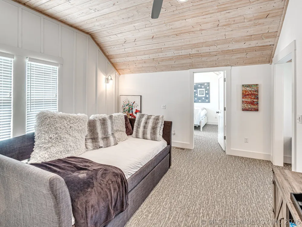 20 Redbud Street #B Carlton Landing, OK 74432