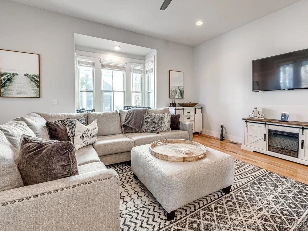 20 Redbud Street #B Carlton Landing, OK 74432