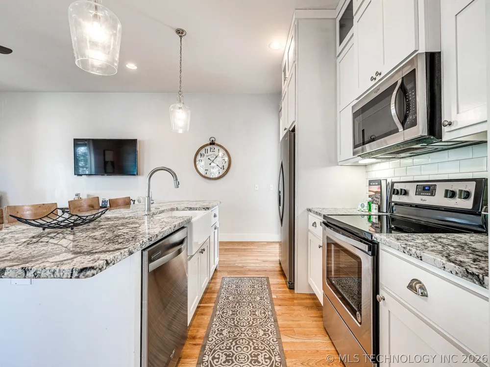 20 Redbud Street #B Carlton Landing, OK 74432