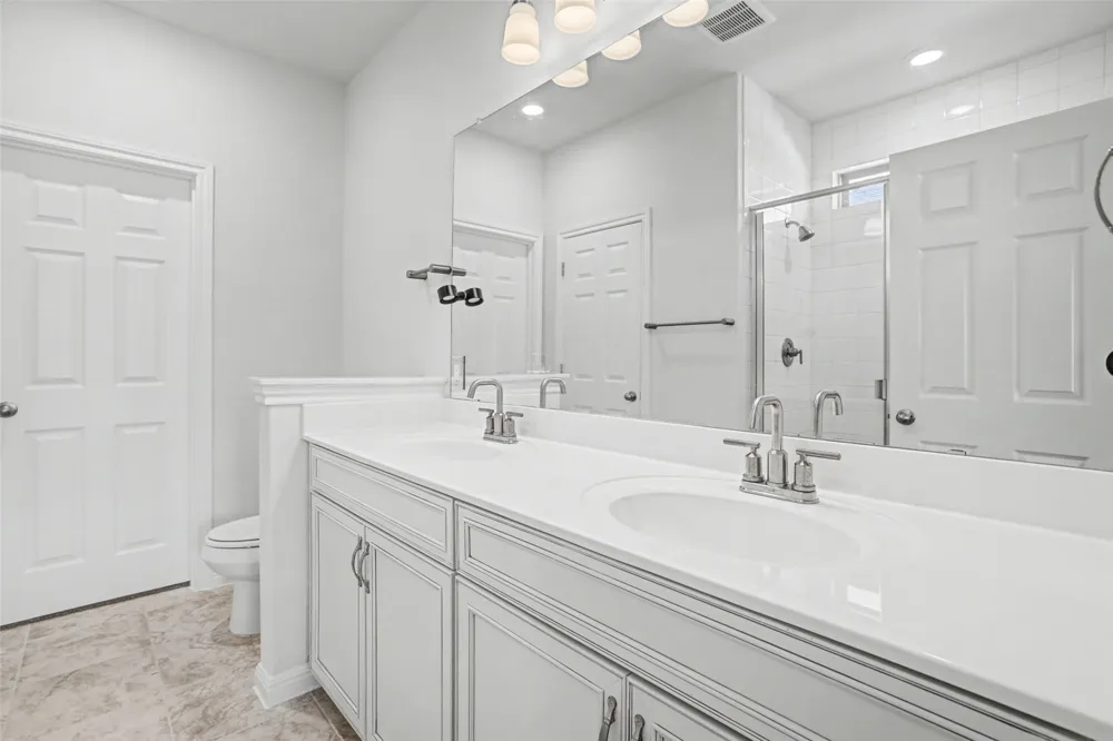382 Smithsonian Lane Kyle, TX 78640