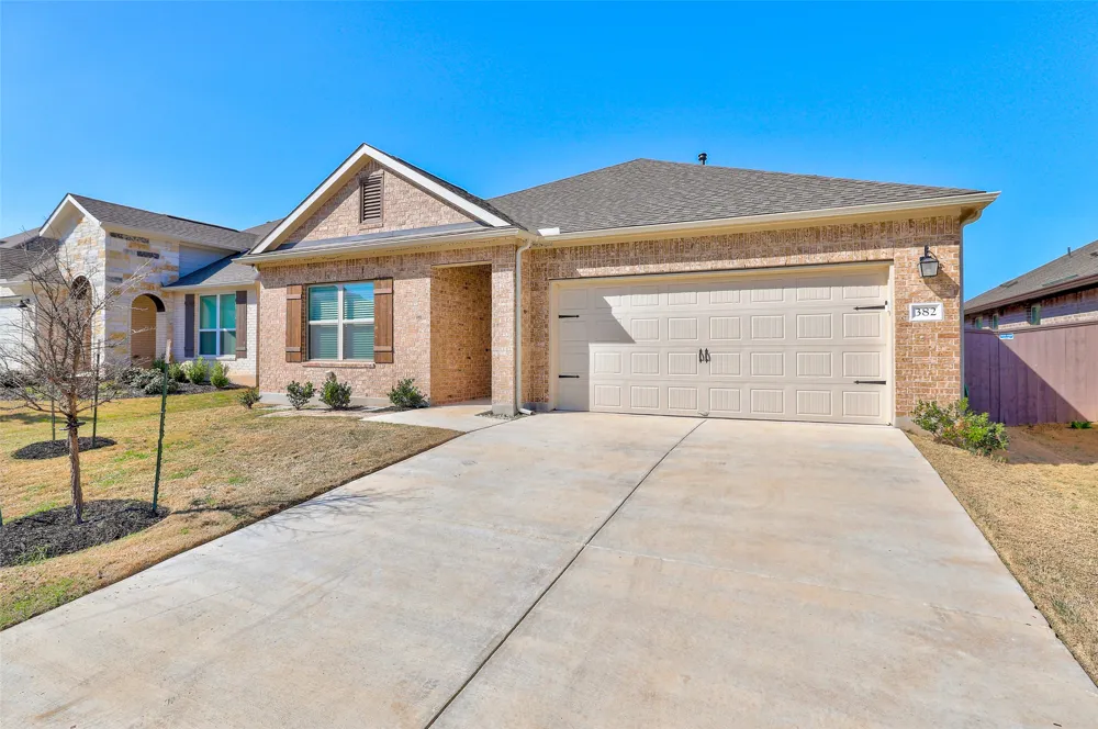 382 Smithsonian Lane Kyle, TX 78640