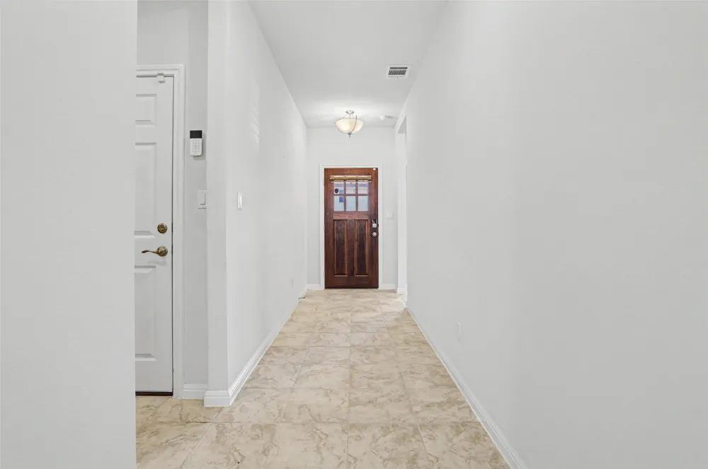 382 Smithsonian Lane Kyle, TX 78640