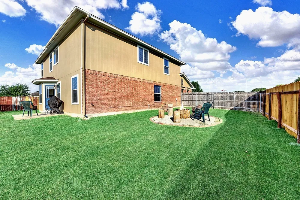 113 Endeavour Kyle, TX 78640
