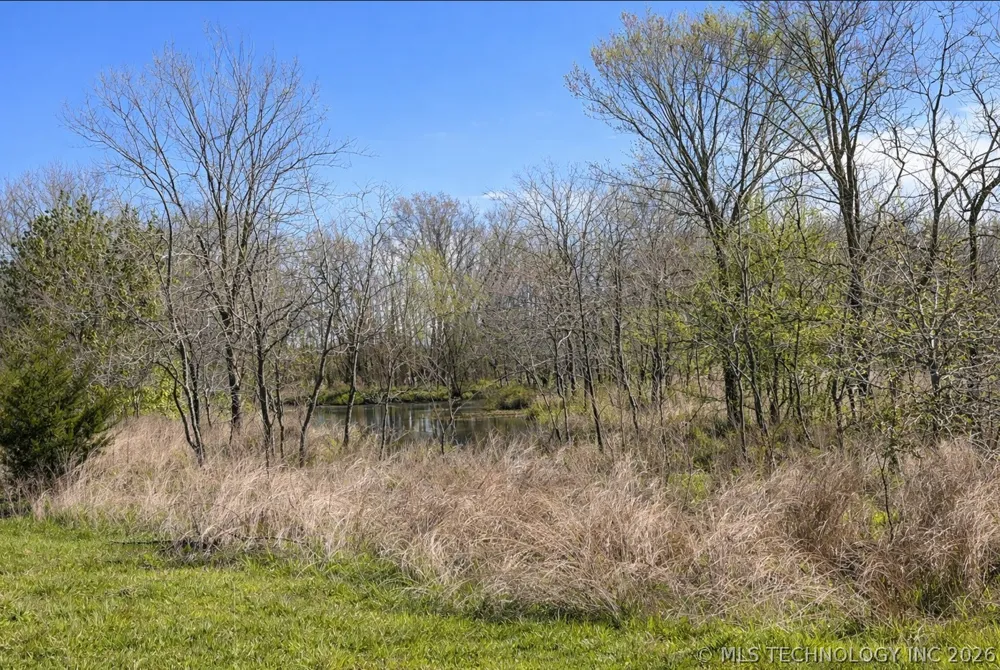E 1260 ROAD Stigler, OK 74462