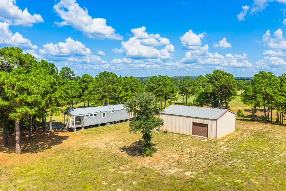 212 Meuth Cemetery Road Red Rock, TX 78662