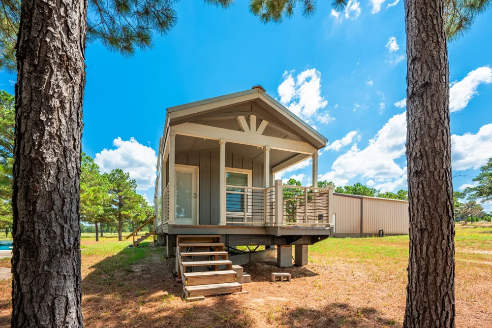 212 Meuth Cemetery Road Red Rock, TX 78662